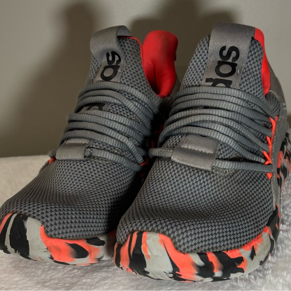 adidas Gray Orange Camouflage Mesh Lace Up Athletic Sneakers Low Top IE8702